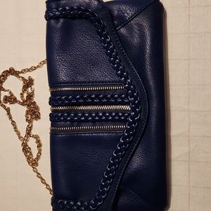 Urban Expressions Shoulder Bag